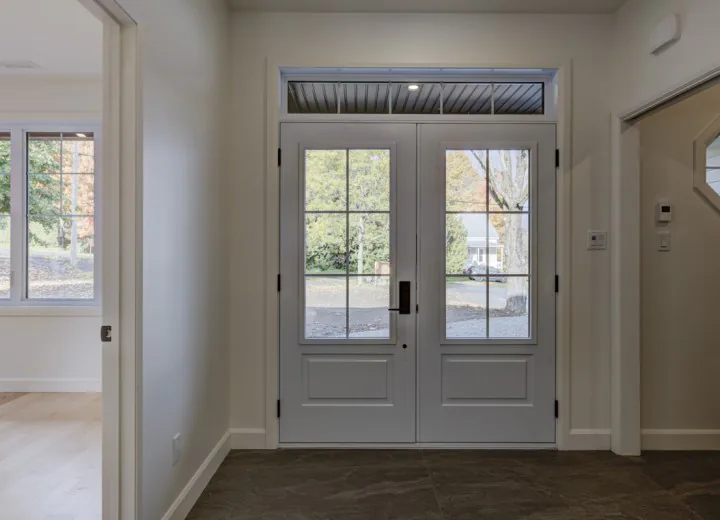 Entrée et porte double